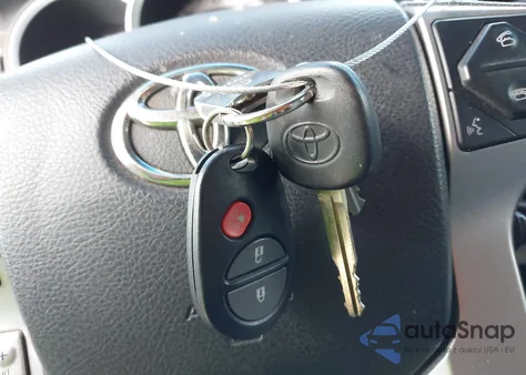 2015 Toyota Tacoma Base V6 z USA, uszkodzony, nr VIN 5TFLU4EN0FX145357